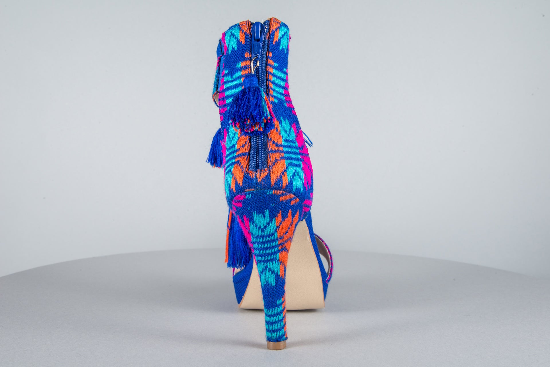 Mexican Heels with Platform Blue Embroidered 3