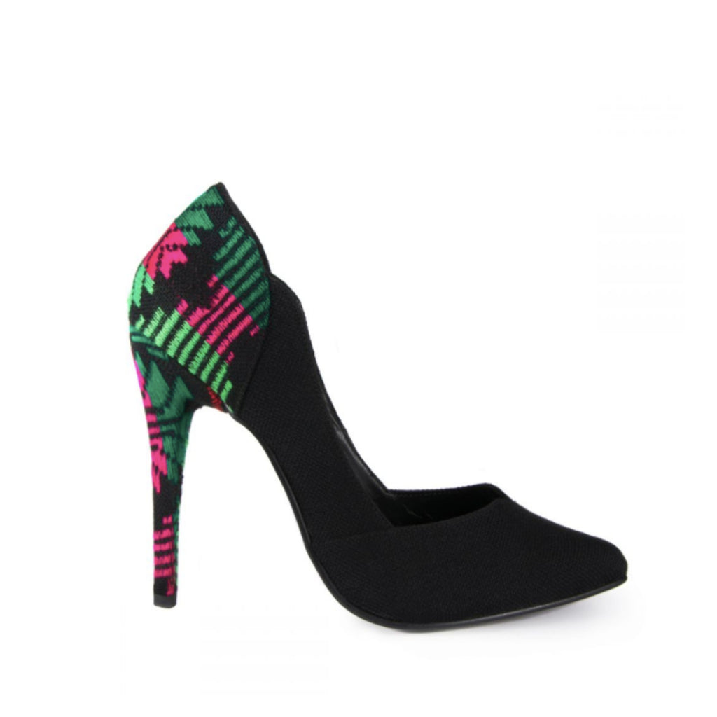 Mexican Embroidered Pumps Black 1